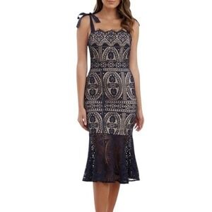 Two Sisters the Label Reneylla Midi Dress‎ Navy Crochet Trumpet Tie Strap Size 4